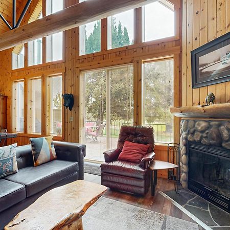 Villa Eagle Crest Elegance à Redmond Extérieur photo
